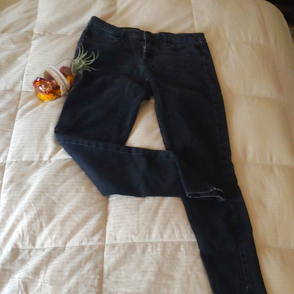 Mid Rise Denim Legging